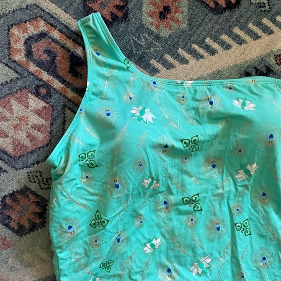 her universe rare Disney Aladdin Jasmine Peacock Swimsuit Plus Size - Picture 4 of 8